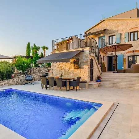 Casa Mar Villa *